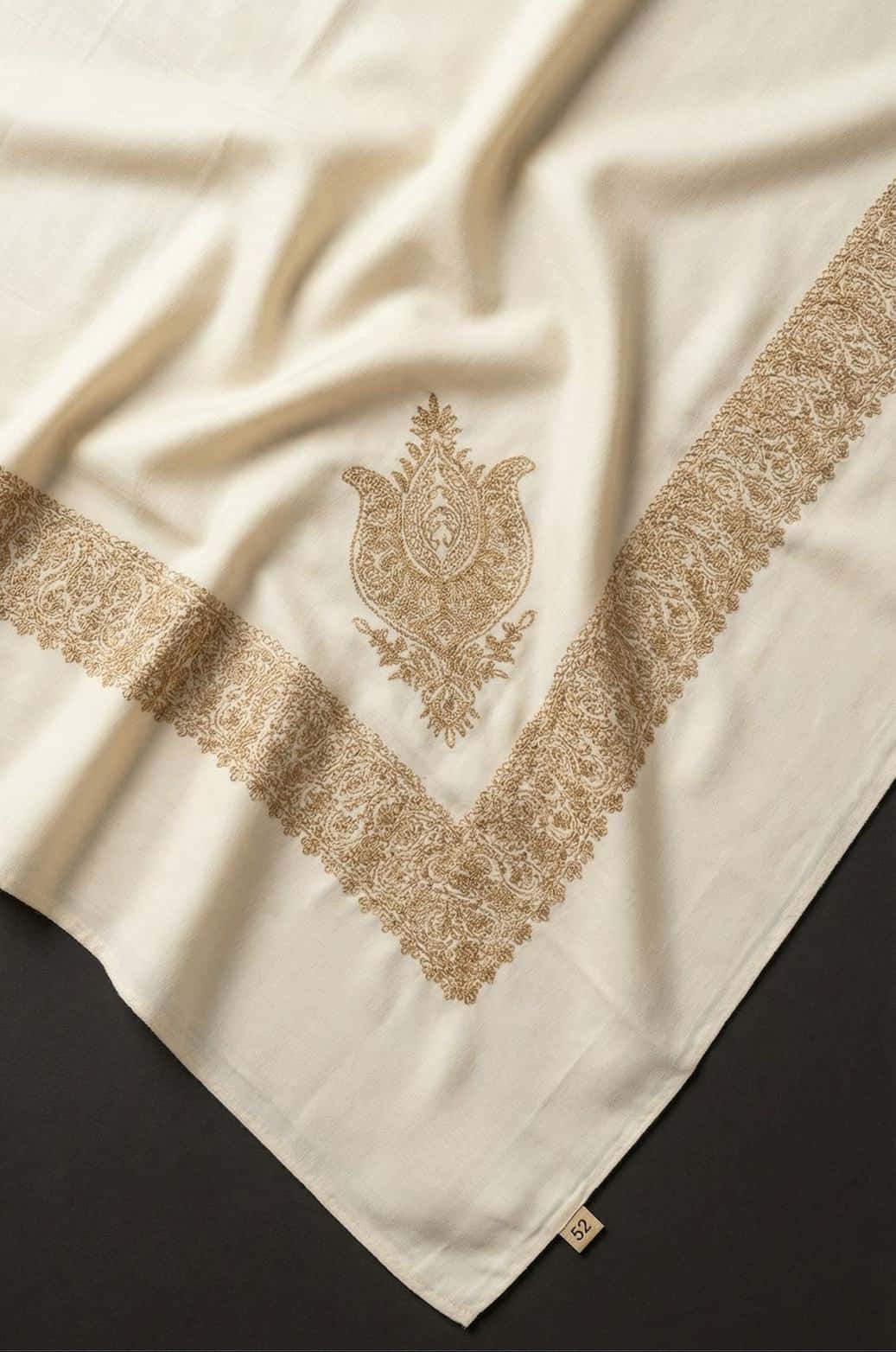 Cream Arabic Shawl by Shabab Al Yola – Abu Dhabi 4