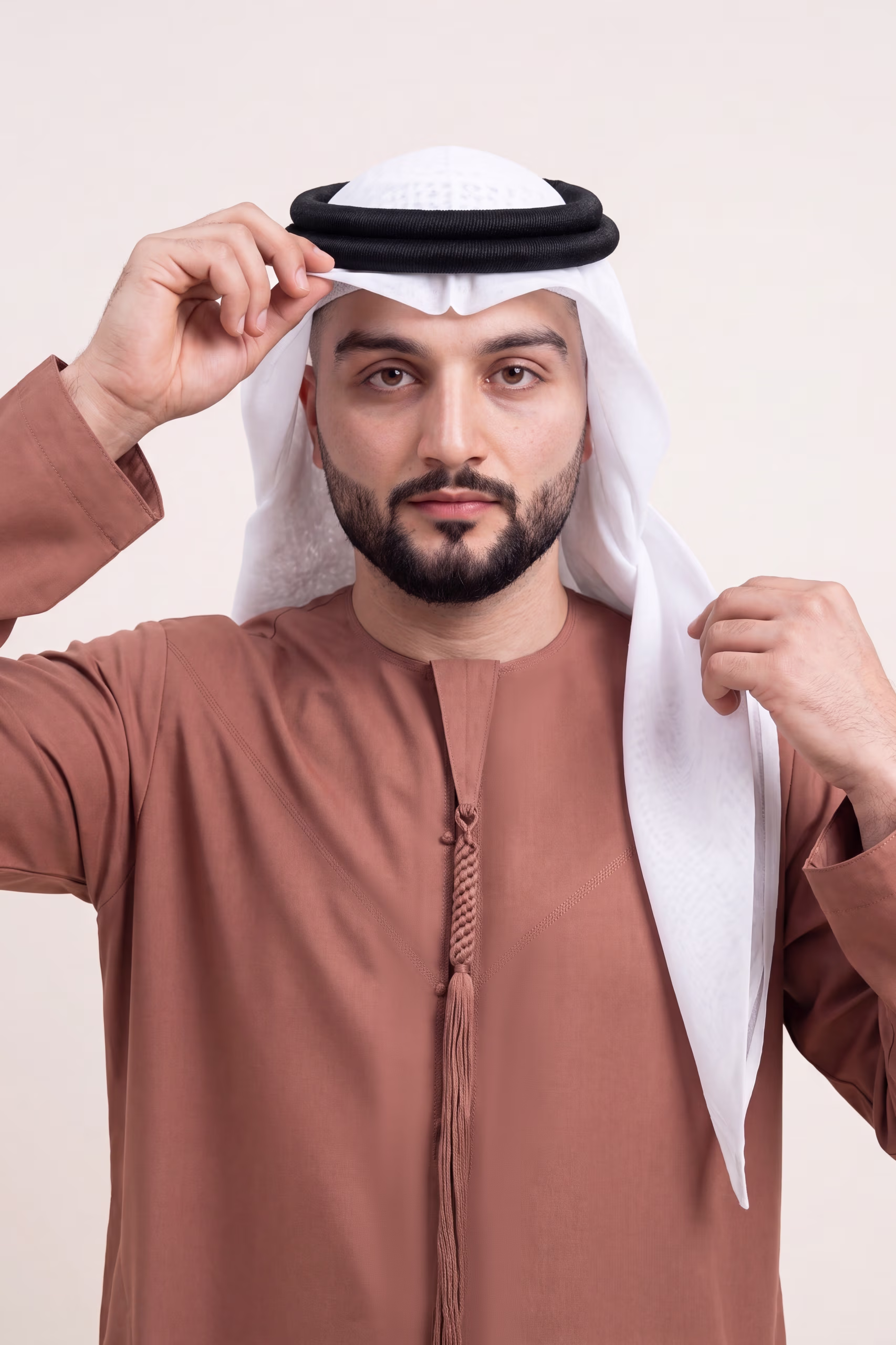 Dusty Rose Emirati Kandura 2