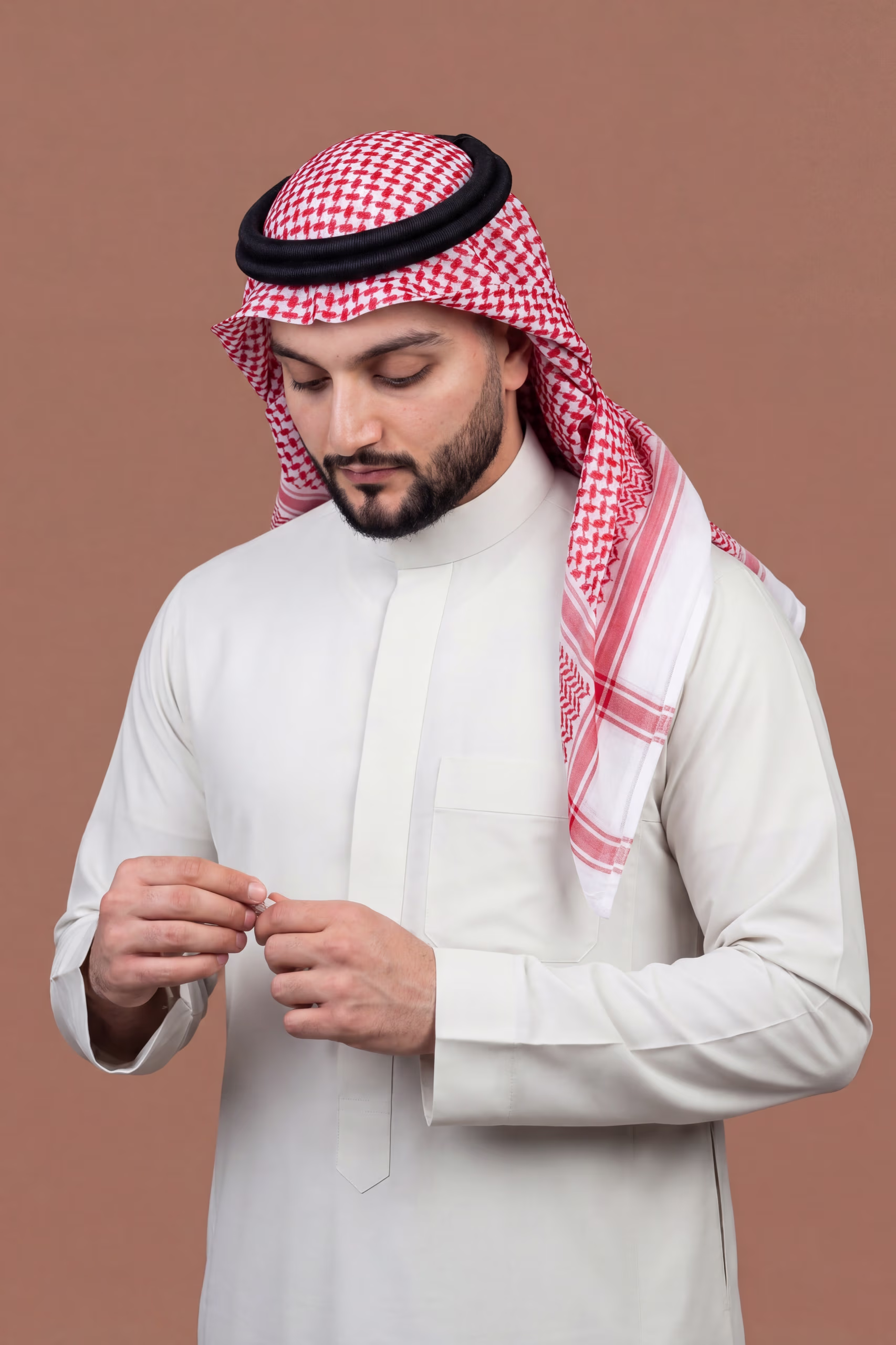 Soft White Saudi Thobe 10