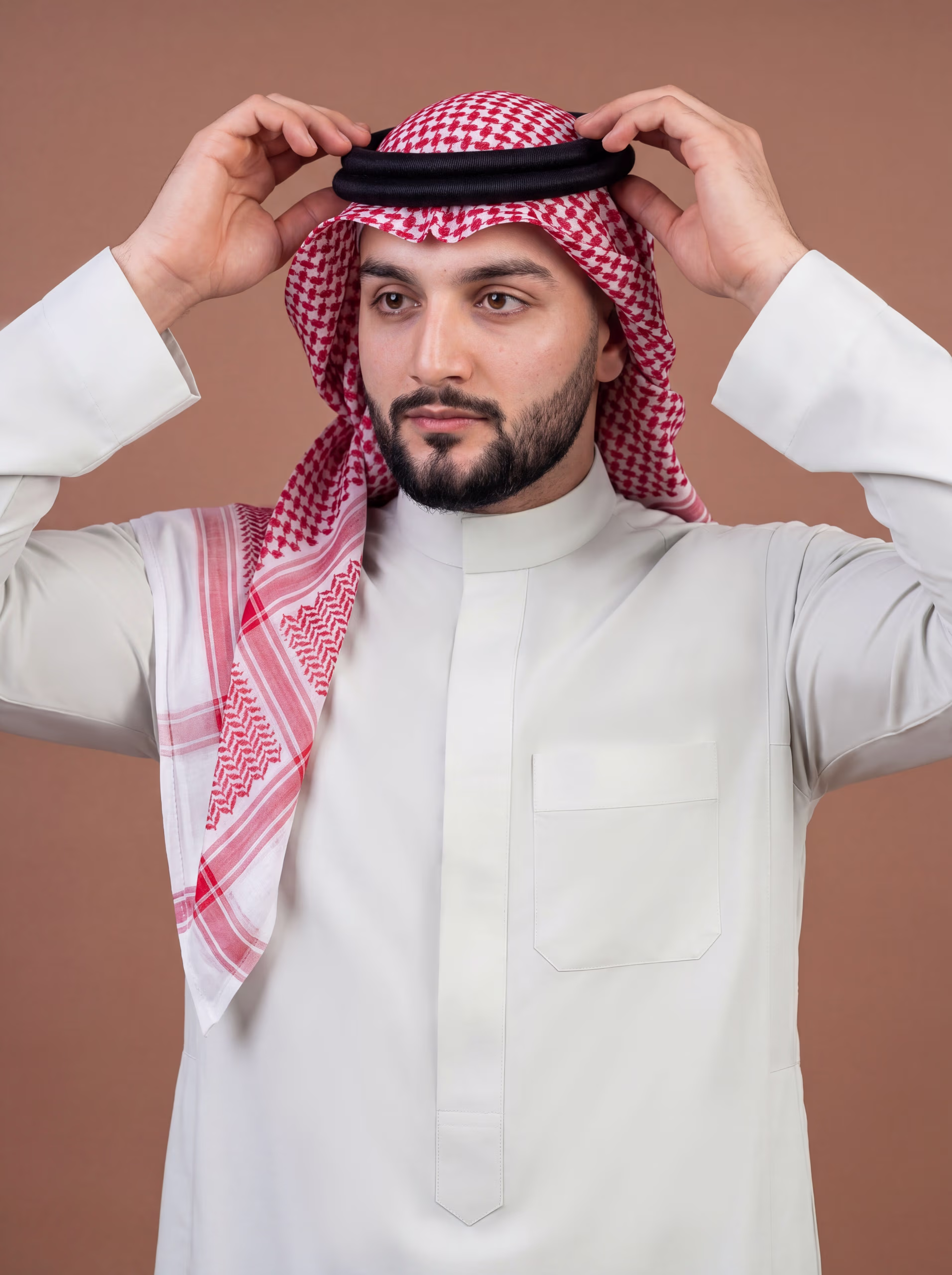 Soft White Saudi Thobe 2