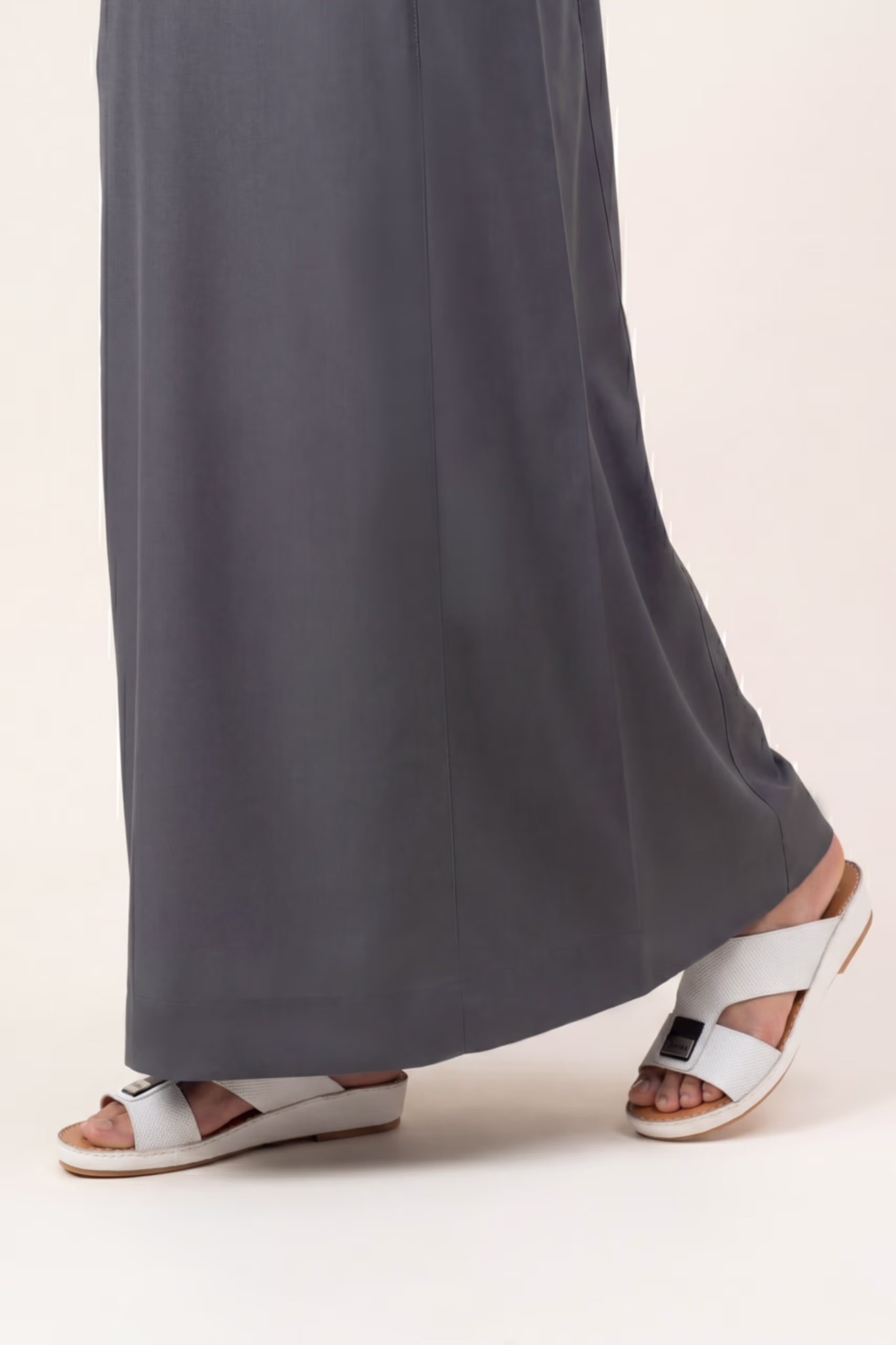 Dark Grey Saudi Thobe 10