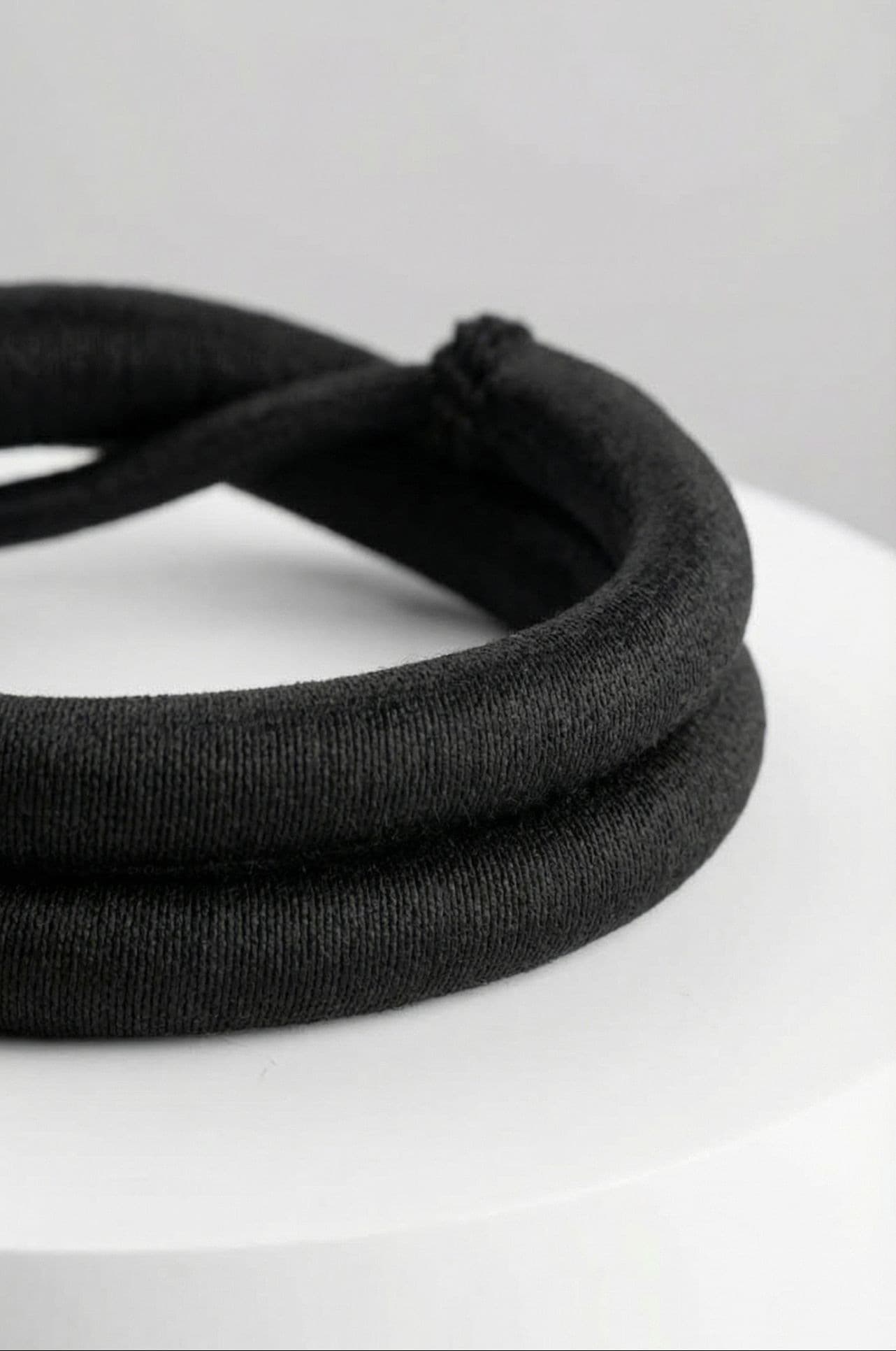 Shabab Al Yola’s Classic Black Egal Deisgn - 2