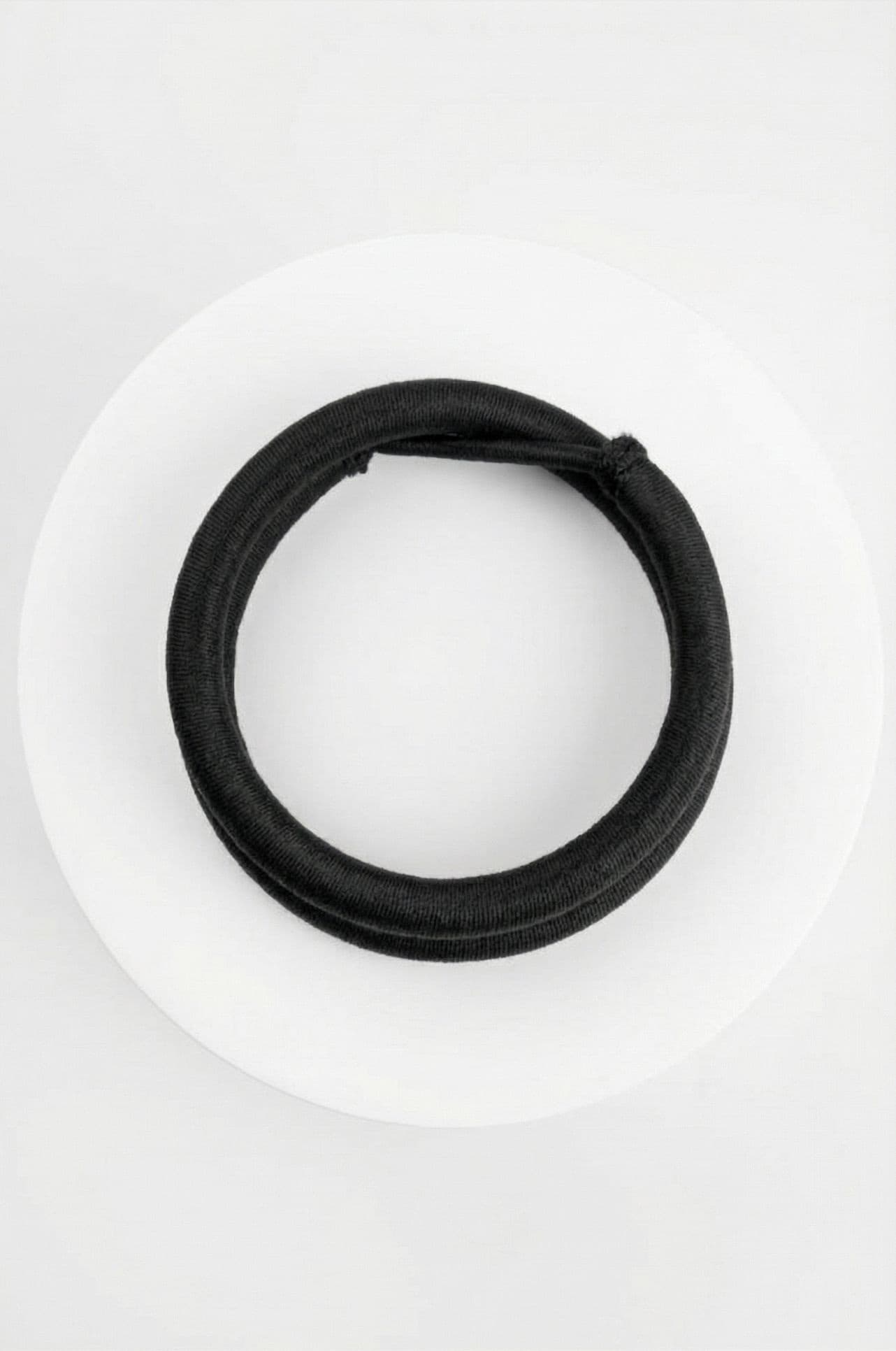 Shabab Al Yola’s Classic Black Egal Deisgn - 3