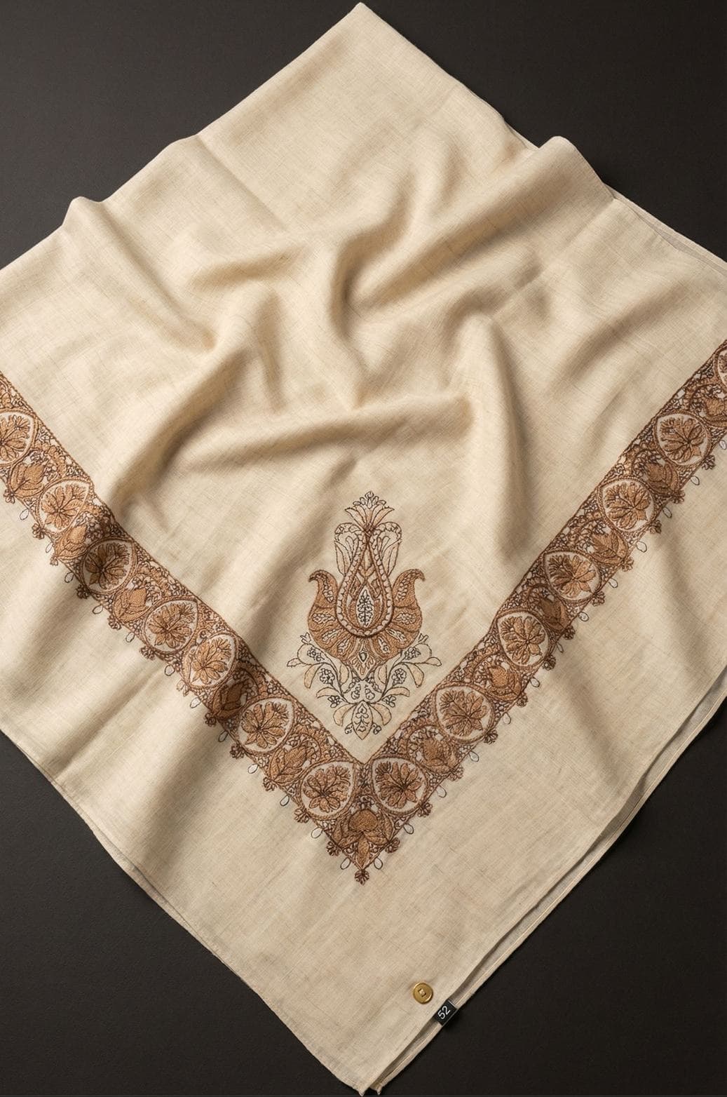 Ivory Sand Arabic Shawl by Shabab Al Yola – Abu Dhabi - 4