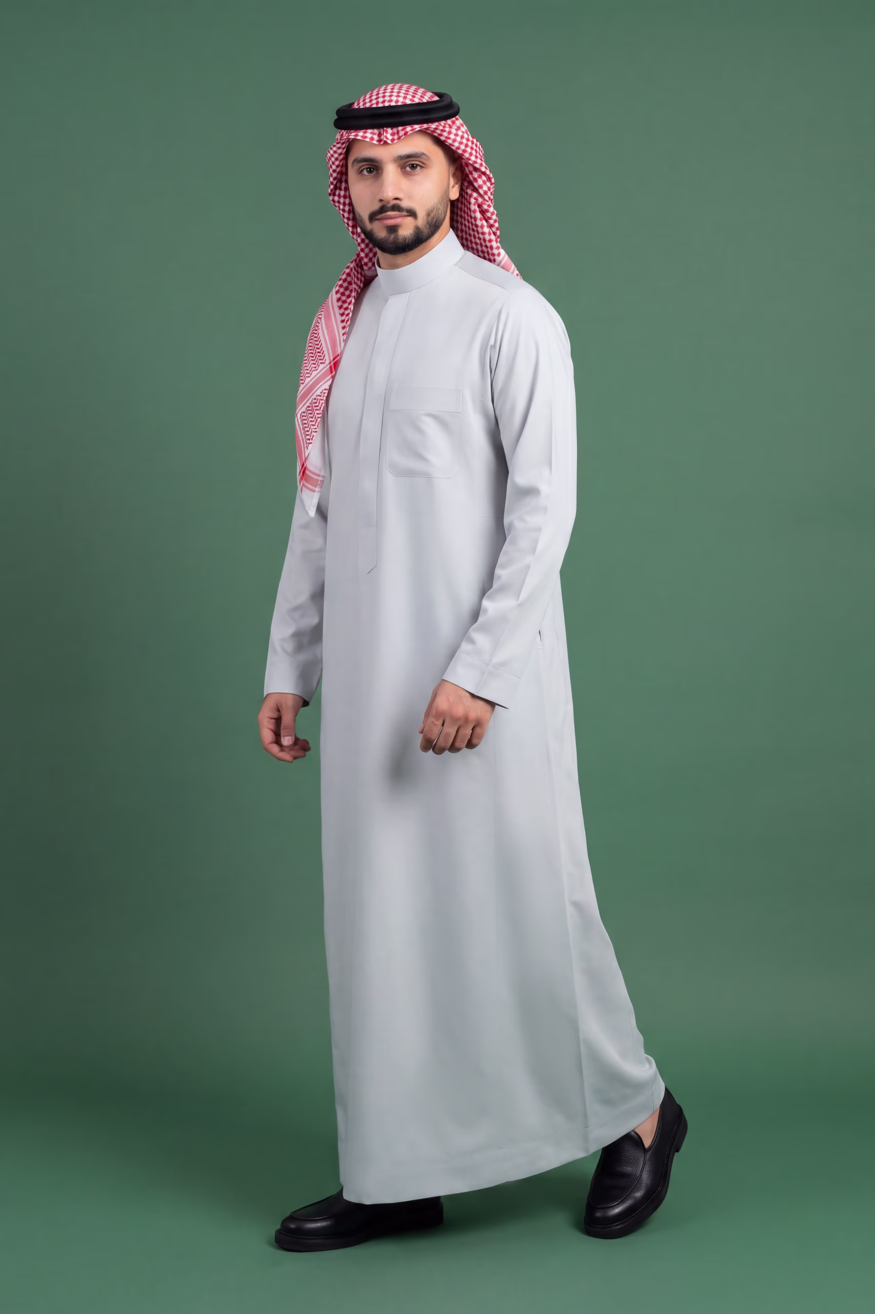 Fog Grey Saudi Thobe