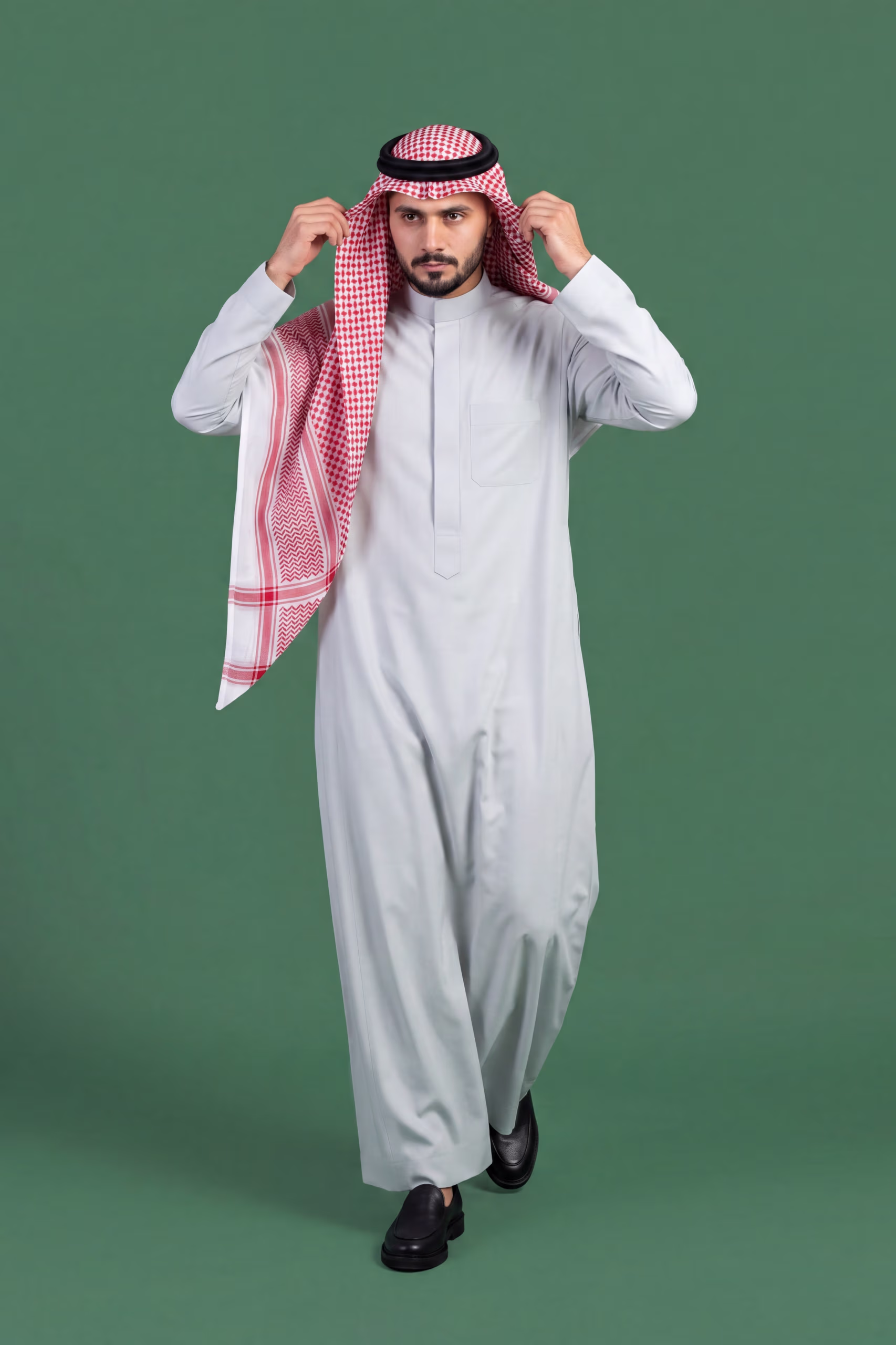 Fog Grey Saudi Thobe