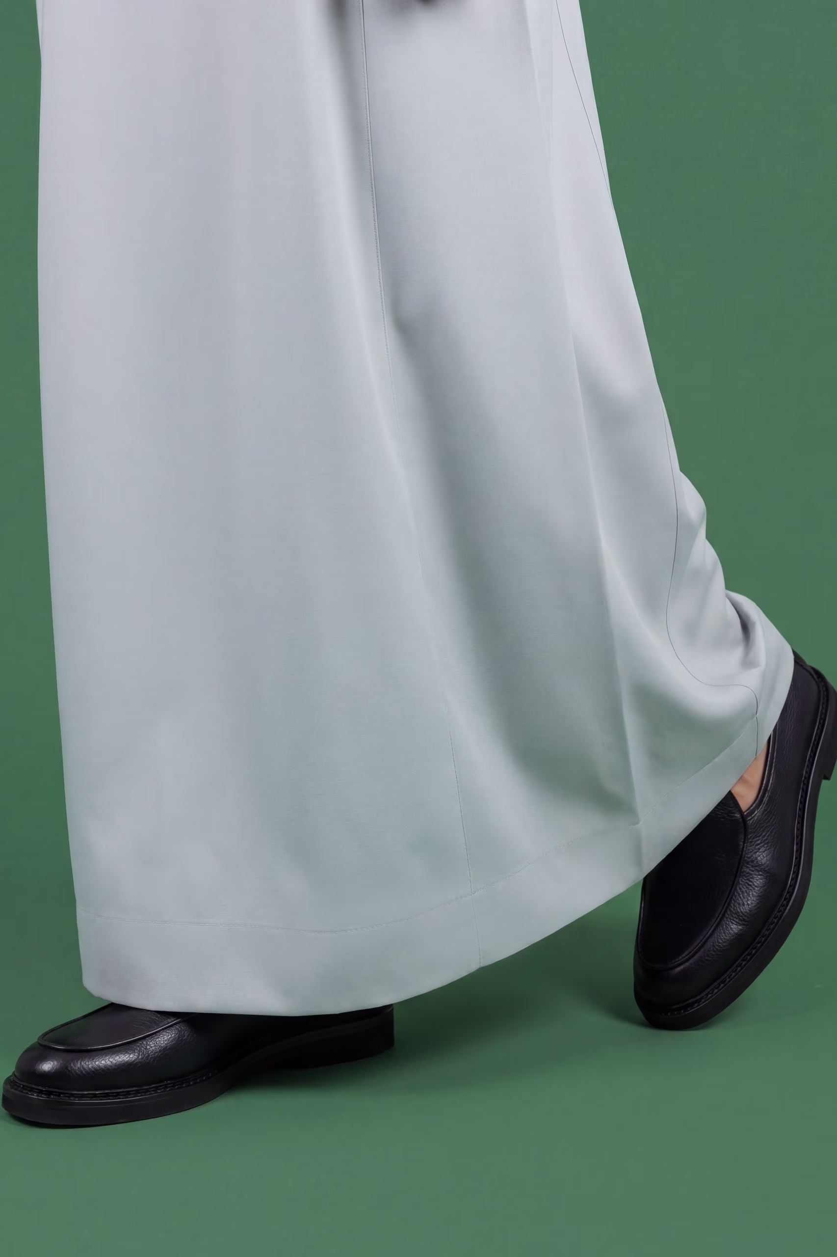 Fog Grey Saudi Thobe
