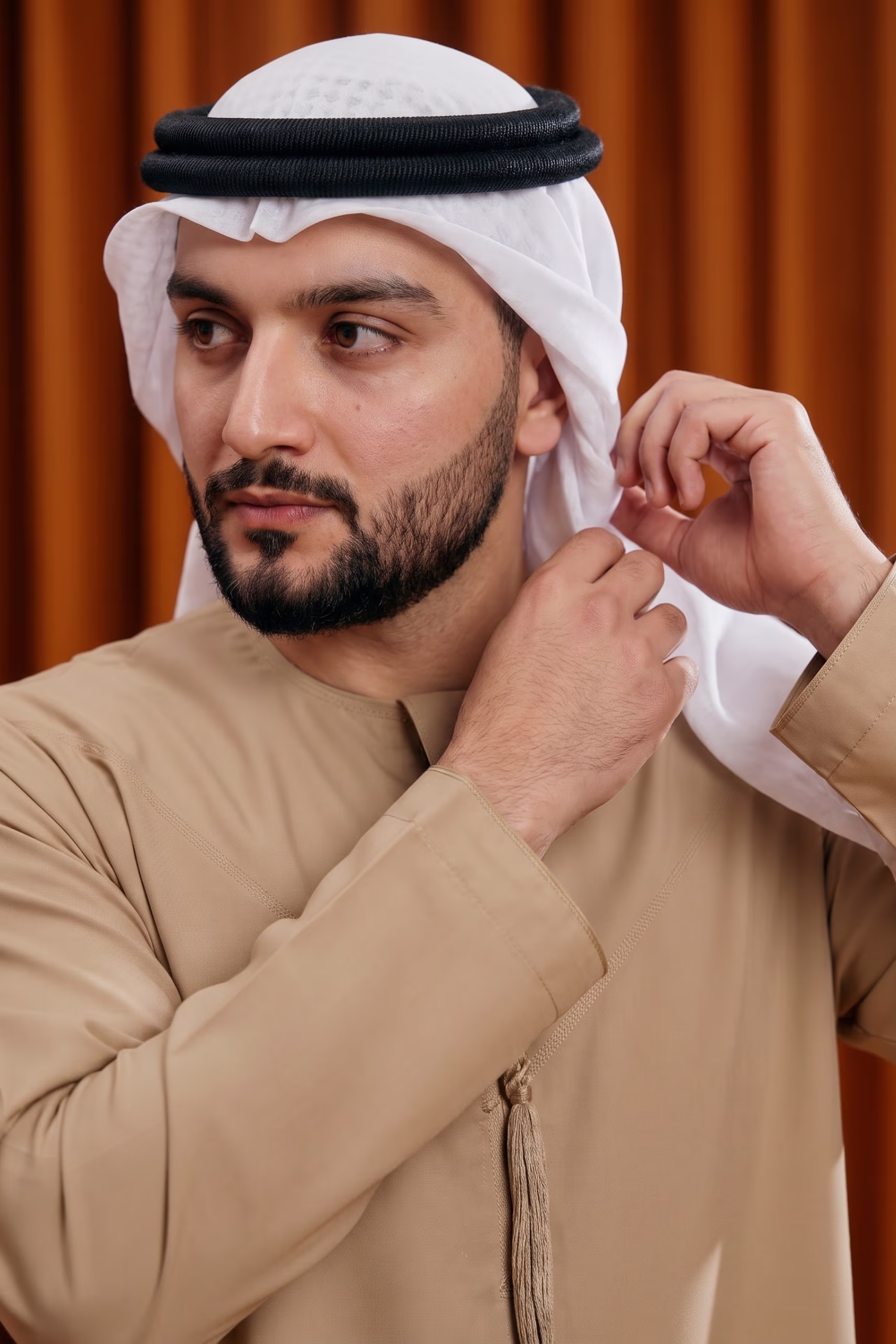 Luxury Camel Emirati Kandura 2