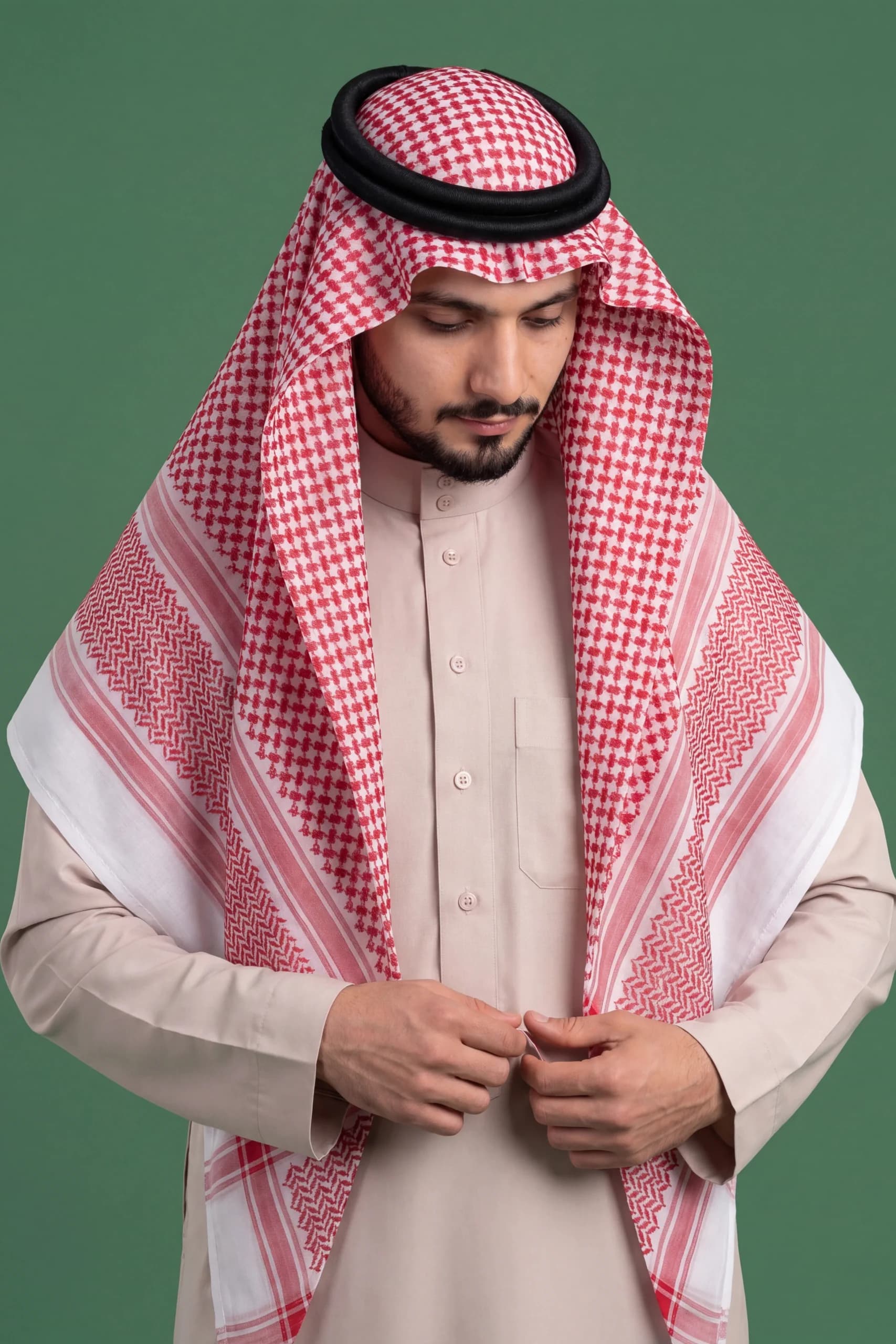 Pale pink Saudi Thobe 6
