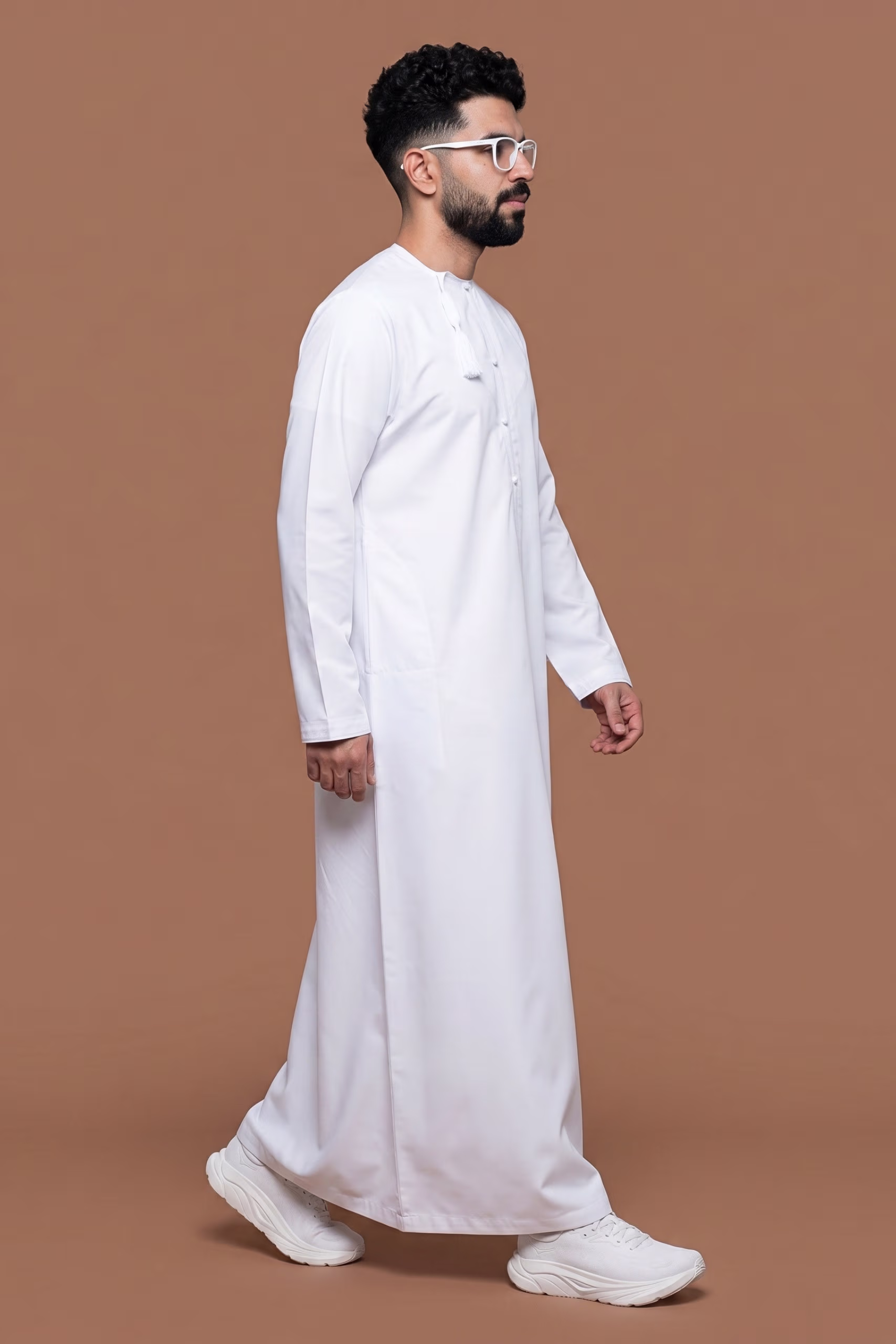 دشداشة عمانية بيضاء thumbnail 3